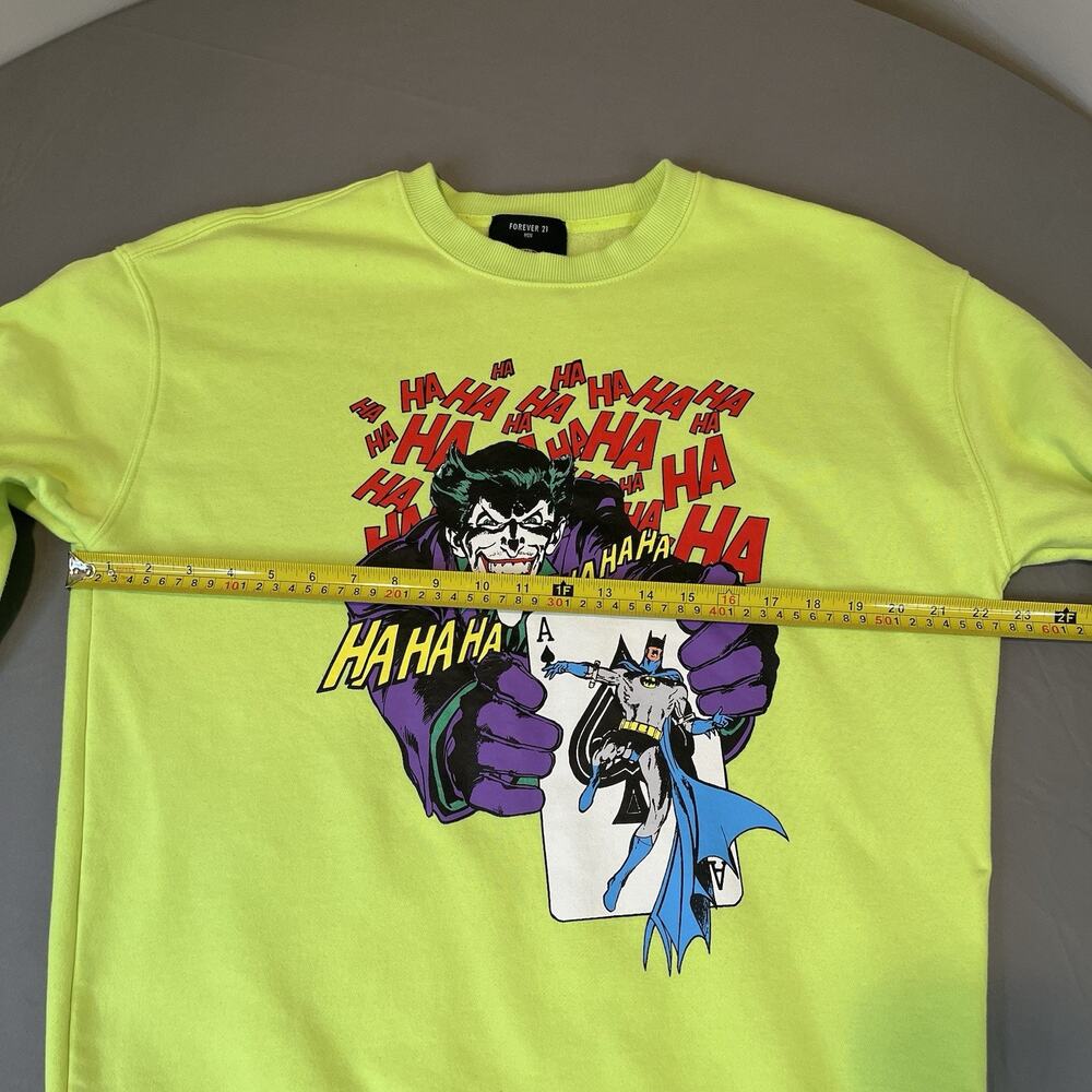 Men's Neon Green Joker/Batman Crewneck Sweatshirt size Medium Long Sleeve - Picture 4 of 7